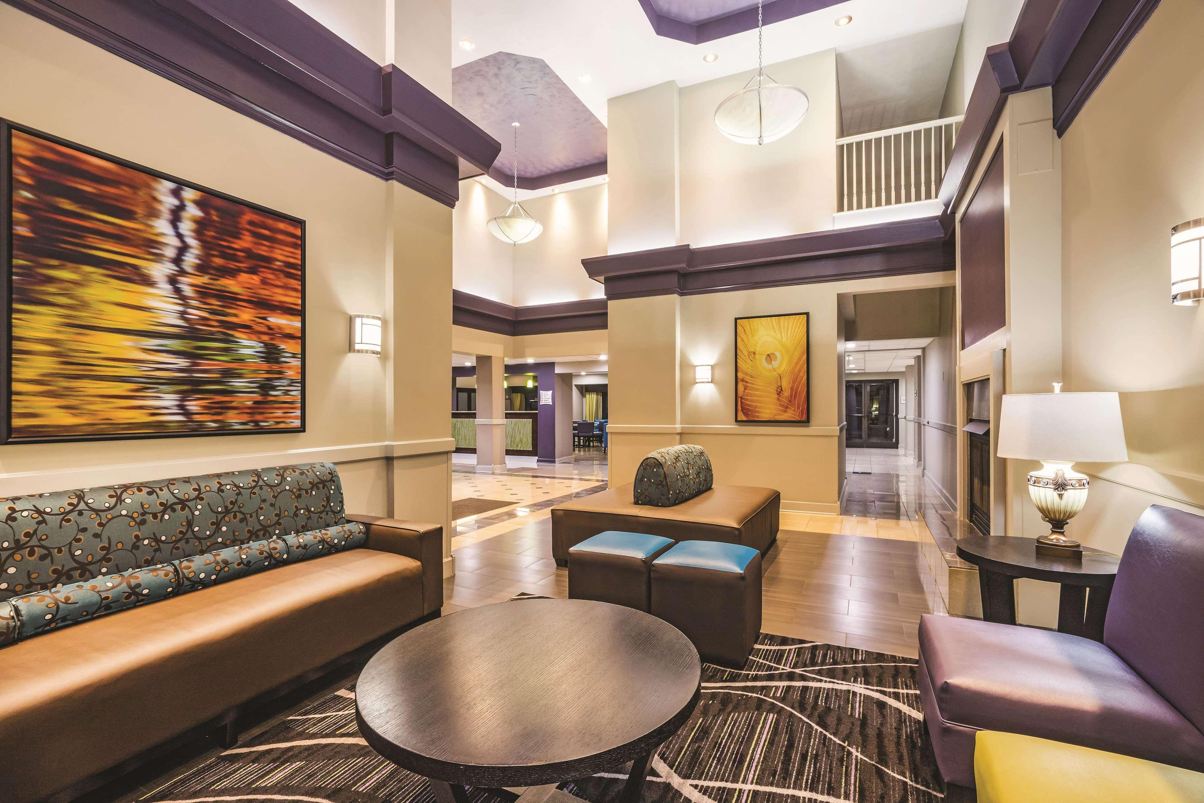 Wingate By Wyndham Memphis East Hotel Exterior photo