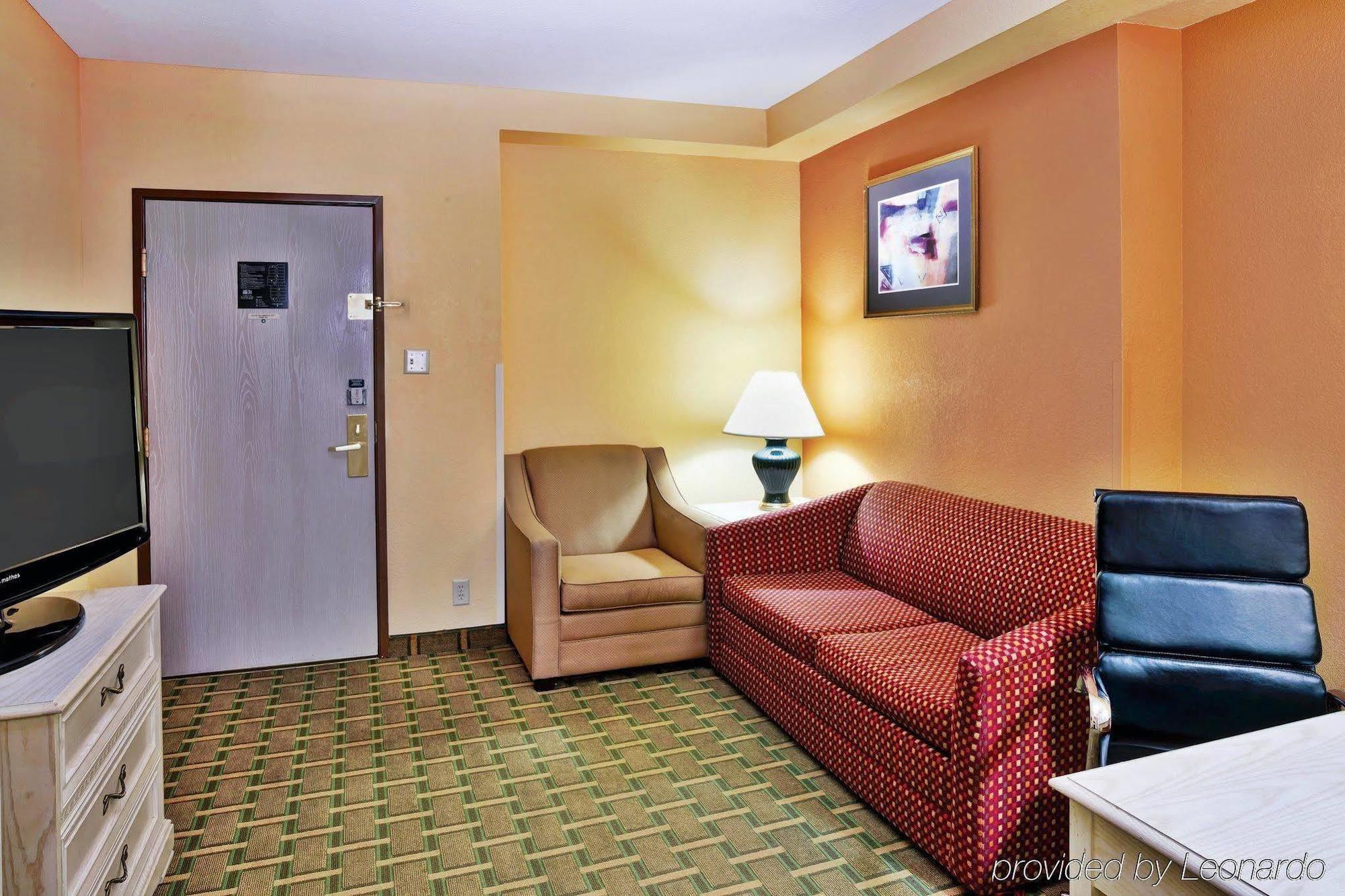 Wingate By Wyndham Memphis East Hotel Exterior photo